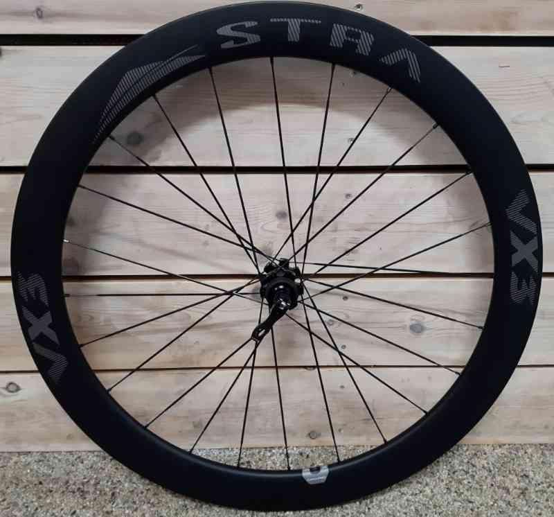 Astra Carbon Pro VX3 Forhjul