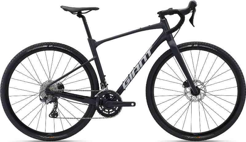 Giant Revolt 0 2024 - Sort Cykel