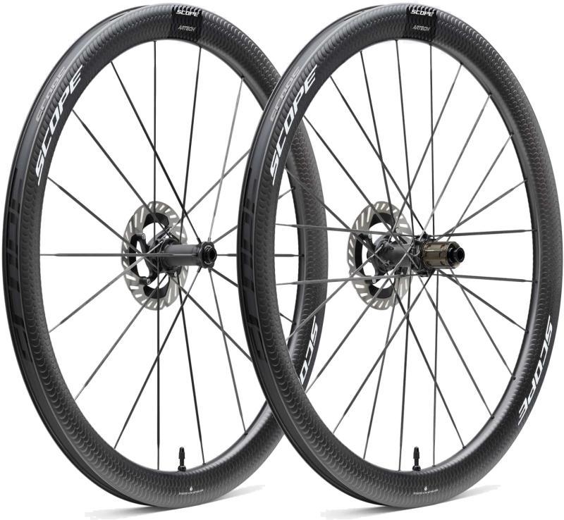 Scope Artec 4 Carbon Hjulsæt med Sorte Dekaler