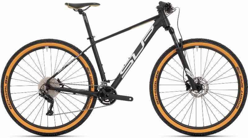 Overlegen XC 879 2023 – Sort Cykel