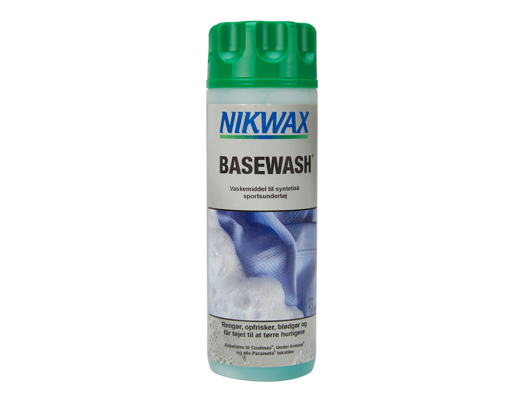 Base Wash   Sportsvaskemiddel   300 Ml fra Nikwax