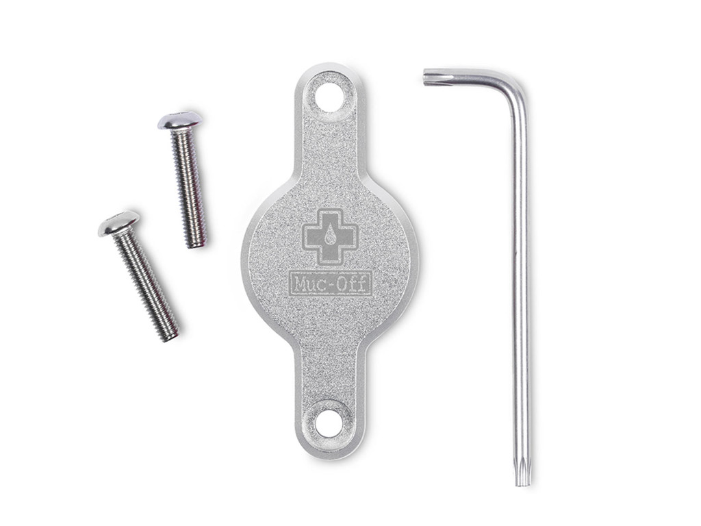 Muc Off Secure Tag Holder   Til Apple Airtag   Montering Ved Flaskeholder   Sølv fra Muc-off