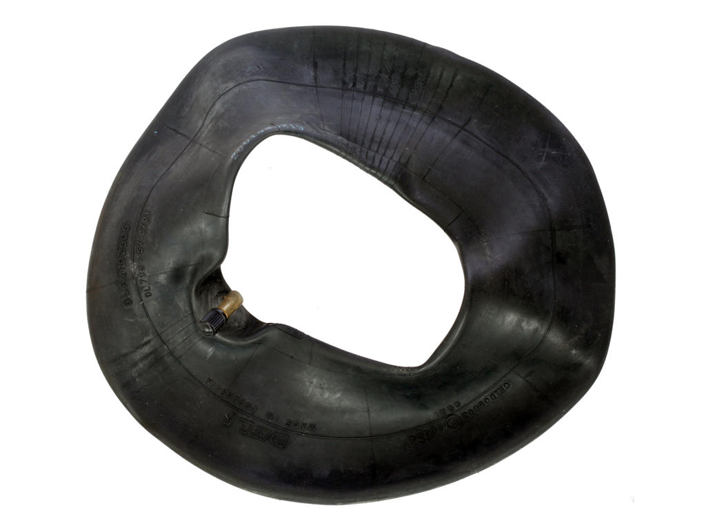 Slange 5"x 3.50 4.10 Med 90 Graders Vinklet Auto Ventil fra Deli Tire