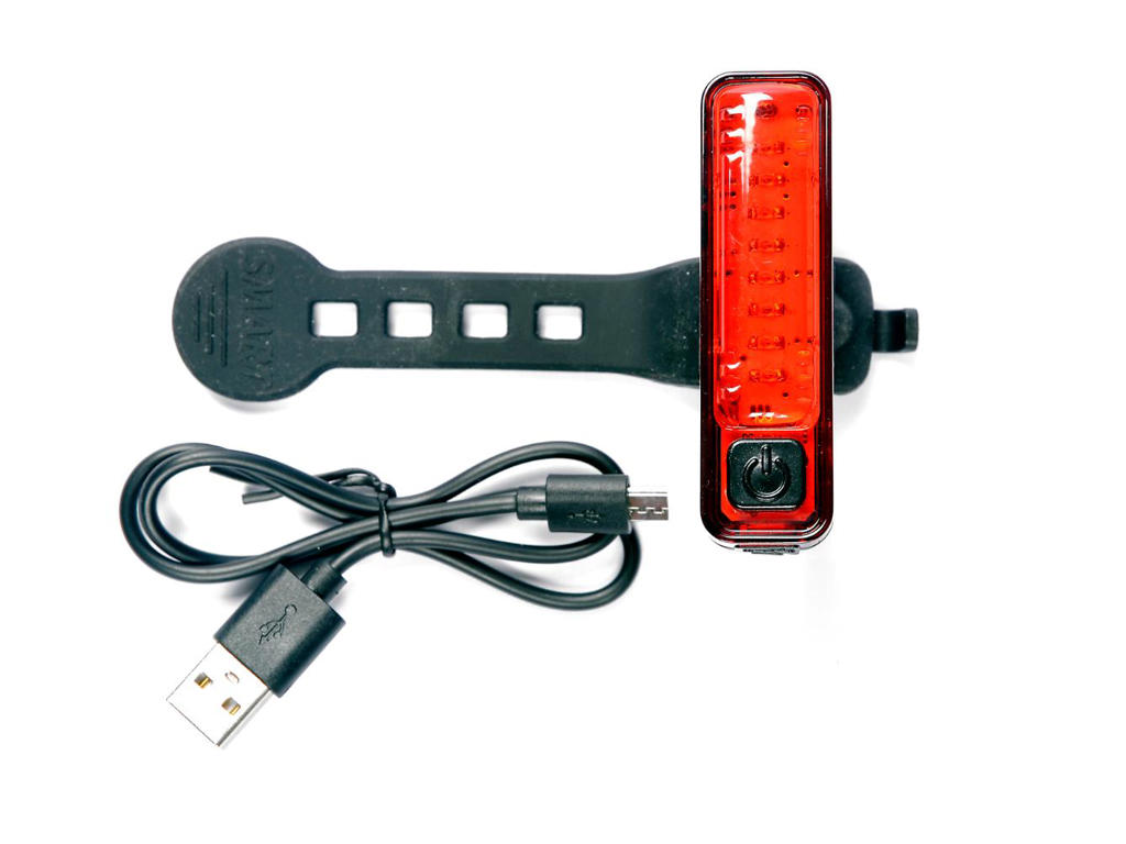 Smart Acrux   Baglygte Led   Usb Opladelig   3 Lysfunktioner fra Smart Bike