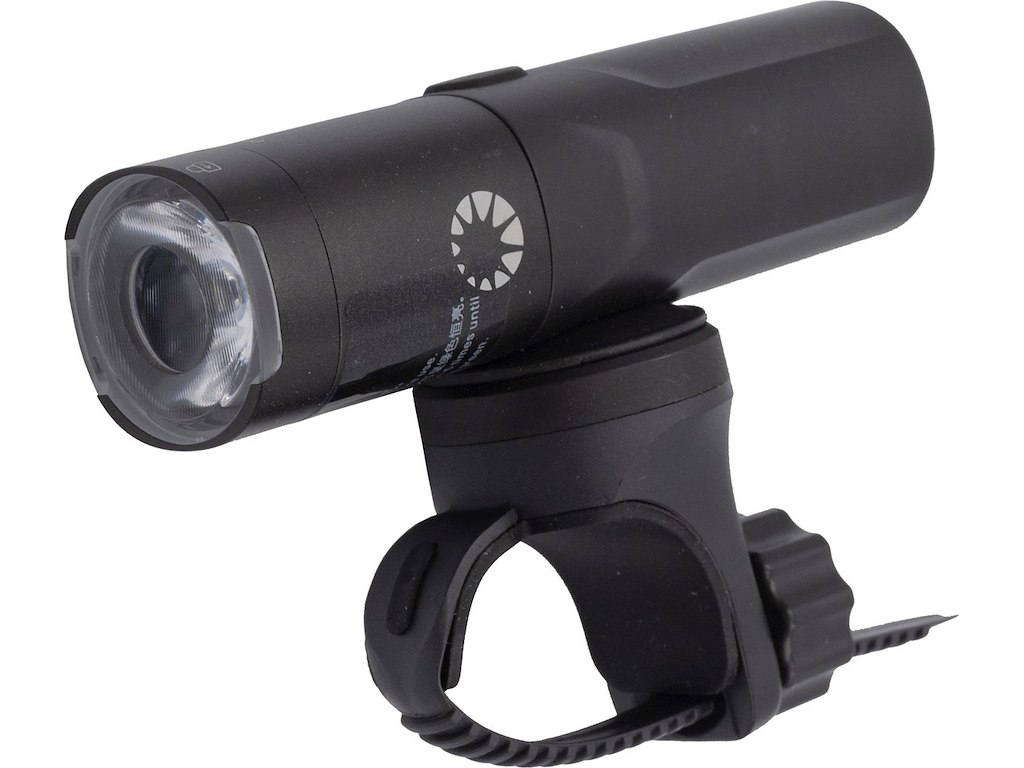 Forlygte Med Vendbar Linse   600 Lumen fra Bike Attitude