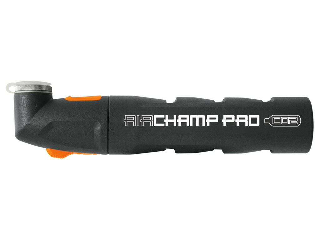 Minipumpe Co2   Airchamp Pro Med 16 Gram Patron fra Sks