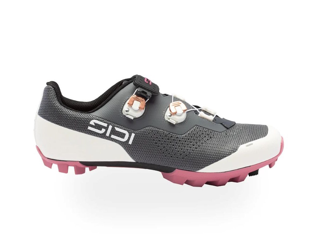 Dominator X   Cykelsko   Gravel   Dame   Anthracite Ice White   Str.  42 fra Sidi