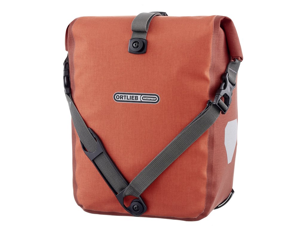 Sport Roller Plus   Ql2.1   14,5 Liter   Dark Chili fra Ortlieb