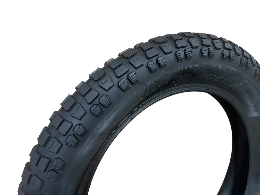 Angel Xt Urban Tråddæk 20x4.0 (100 406) Med 5mm Punkteringsbeskyttelse fra Pirelli
