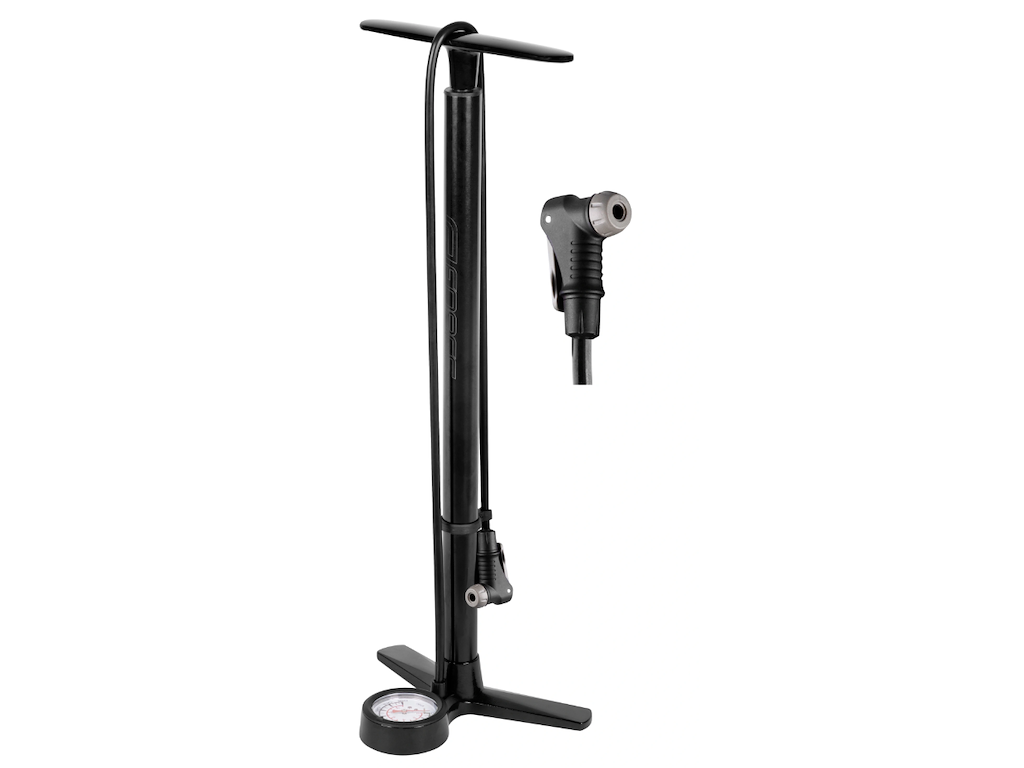 Magna 2.0 Fodpumpe   Med Manometer   11 Bar 160 Psi   Sort fra Force