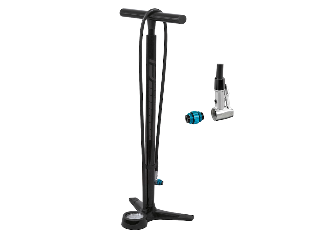 Workshop Fodpumpe   Med Manometer   16,5 Bar   240 Psi   Sort fra Force