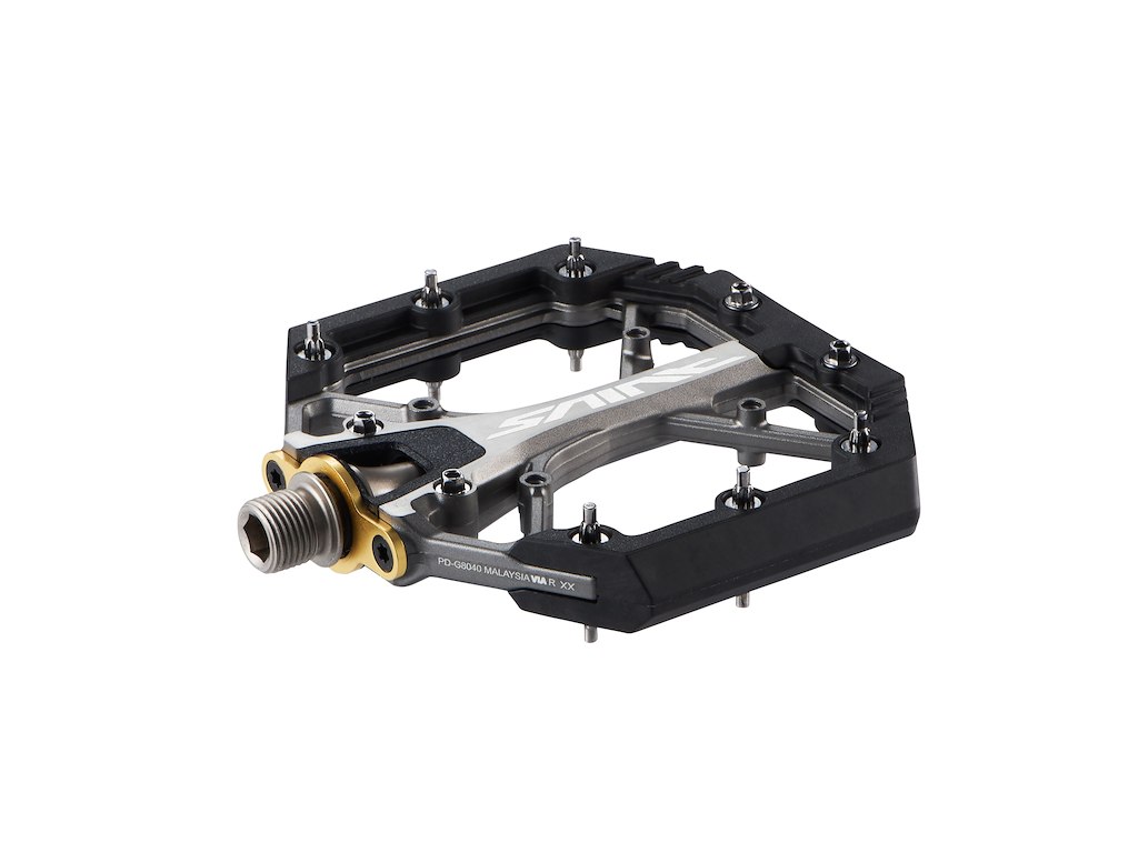 Saint G8040 Platform Pedaler fra Shimano
