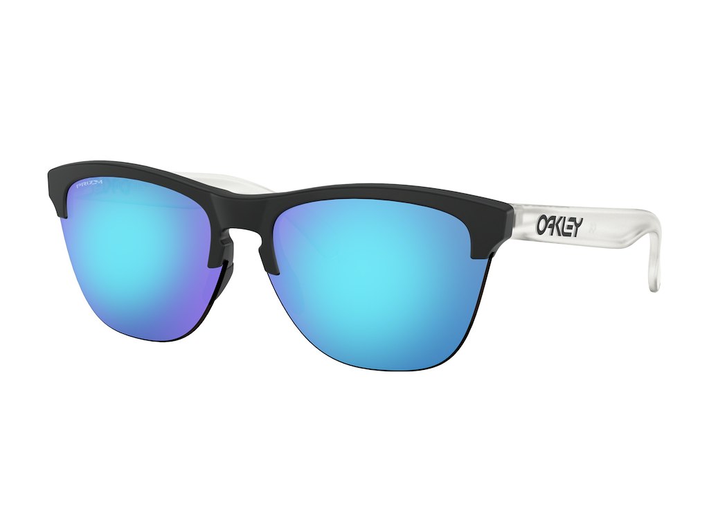 Frogskins Lite Mat Sort Prizm Sapphire fra Oakley