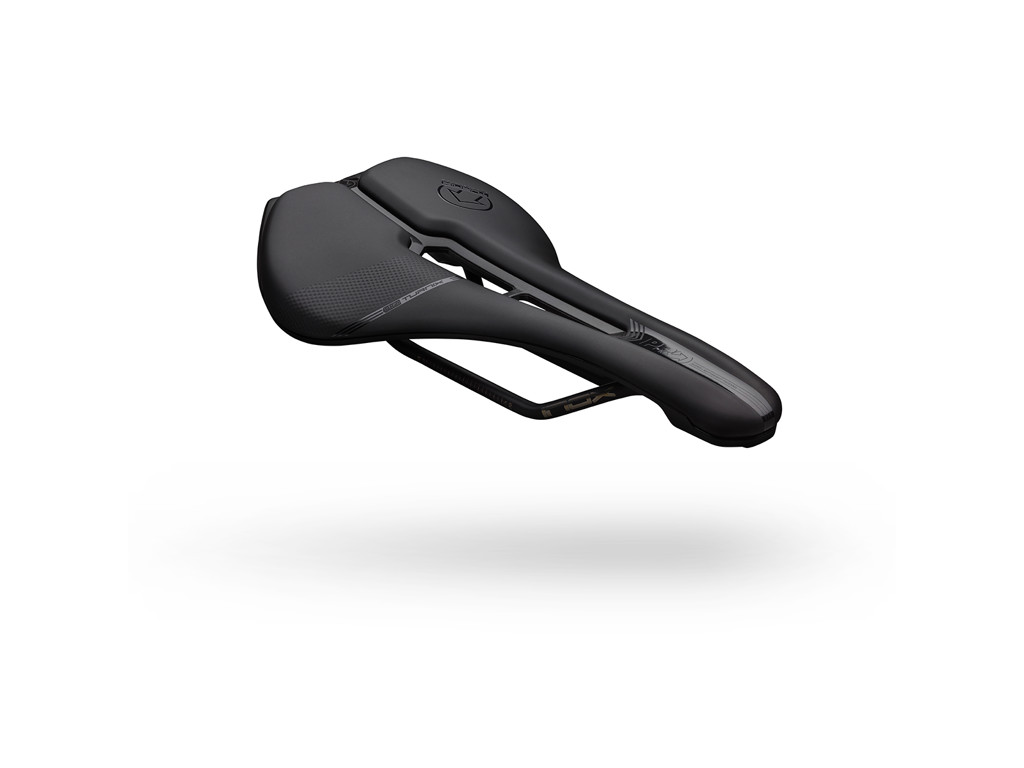 Turnix   Sadel Performance   142 Mm Bred   Sort fra Pro
