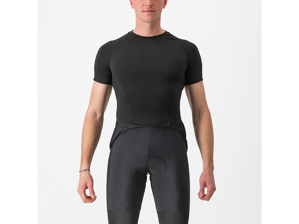 Core Seamless Baselayer Ss   Svedundertrøje   Korte ærmer   Sort   Str. S M fra Castelli